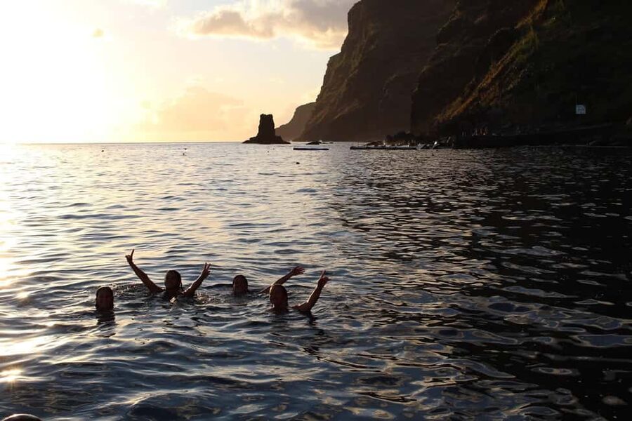 Madeira: Sunset Dinner Cruise - Welcome aboard in Funchal