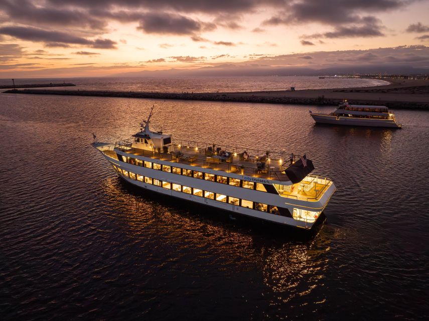 Marina Del Rey: Christmas Eve Buffet Brunch or Dinner Cruise - Key points to know before booking