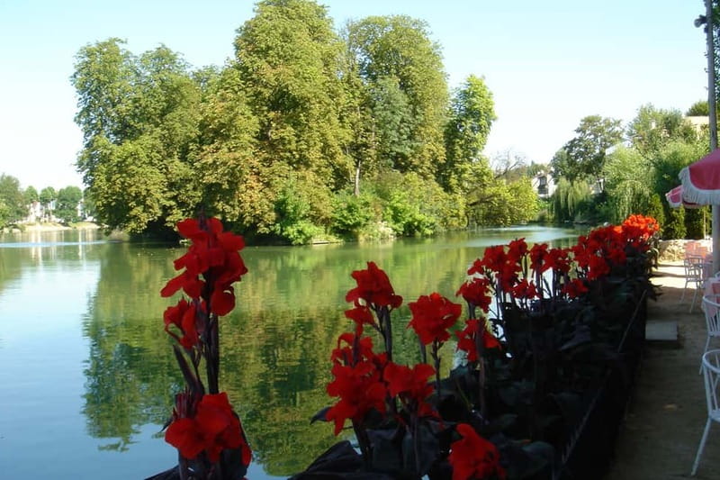 Marne River Loop Day Cruise with Lunch on Board - From the Musée dOrsay to the Marne