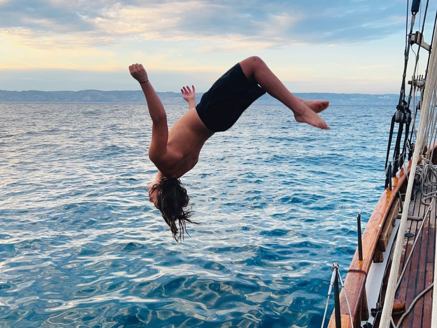 Marseille: Sailboat Cruise with Lunch, Swim & Organic Wine - How the Small Group Changes the Day