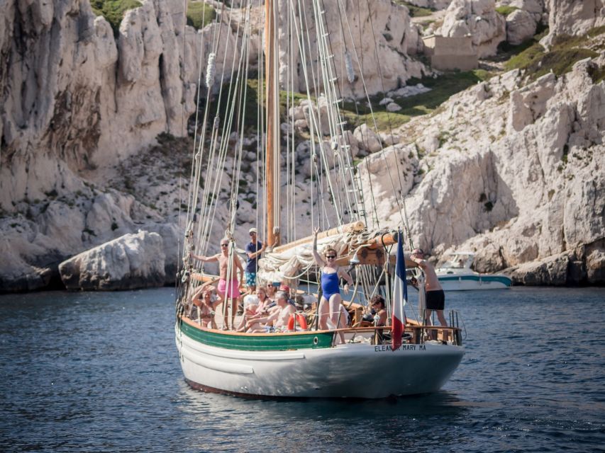 Marseille: Sailboat Cruise with Lunch, Swim & Organic Wine - Booking Advice and Cancellation