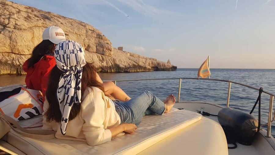 Marseille: Sunset Boat Cruise with Buffet and Organic Wine - Key points to know before booking