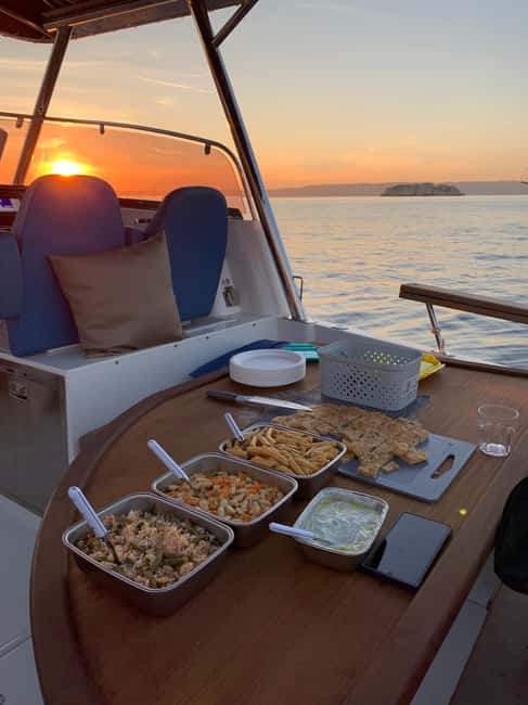 Marseille: Sunset Boat Cruise with Buffet and Organic Wine - Why this Marseille sunset cruise works so well