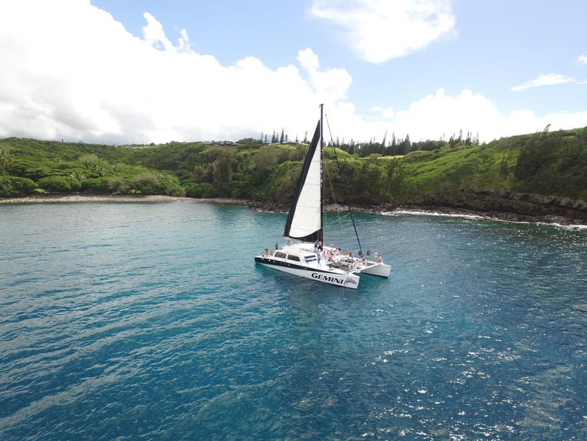 Maui: 2 Hour Sunset Dinner Sail with Open Bar and Appetizers - Setting sail from Ka’anapali Beach