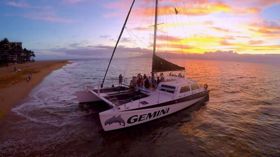 Maui: 2 Hour Sunset Dinner Sail with Open Bar and Appetizers - What you will eat during the sail
