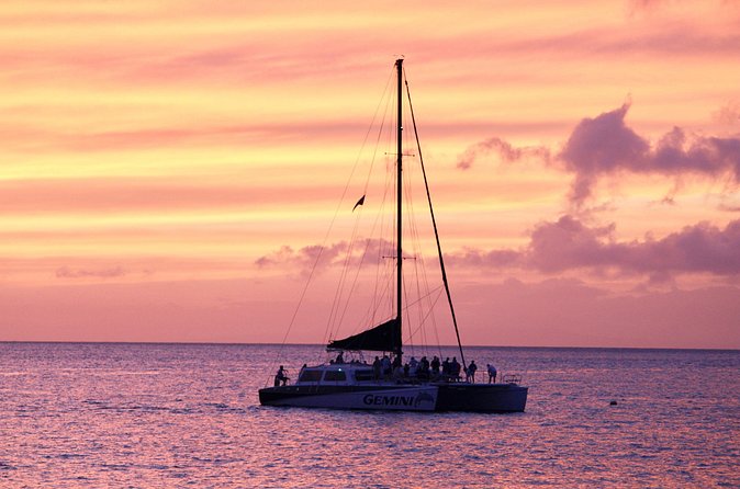 Maui: Coast of Ka'anapali Beach Sunset Dinner Sail - What dinner includes, and what it does not