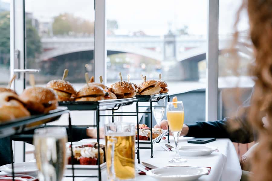 Melbourne: 2-Hour Bottomless Brunch Cruise - Food that feels more like lunch than a snack