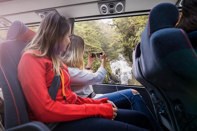 Milford Sound Premium Coach and Cruise with Lunch from Te Anau - Lunch, drinks, and what the price covers
