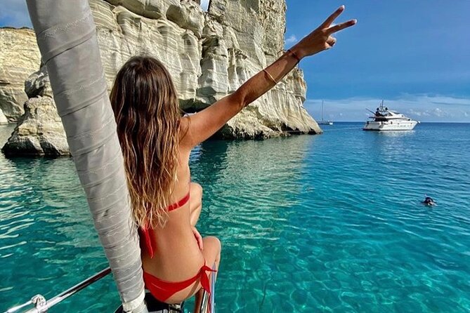 Milos and Polyaigos Full Day Cruise with Meals and Snorkelling - What the food and drinks are really like