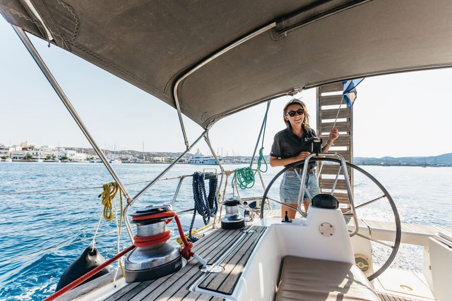 Milos: Kleftiko Cruise with Meal, Drinks and Photos at Sykia - Sykia Cave and the art of getting the photo