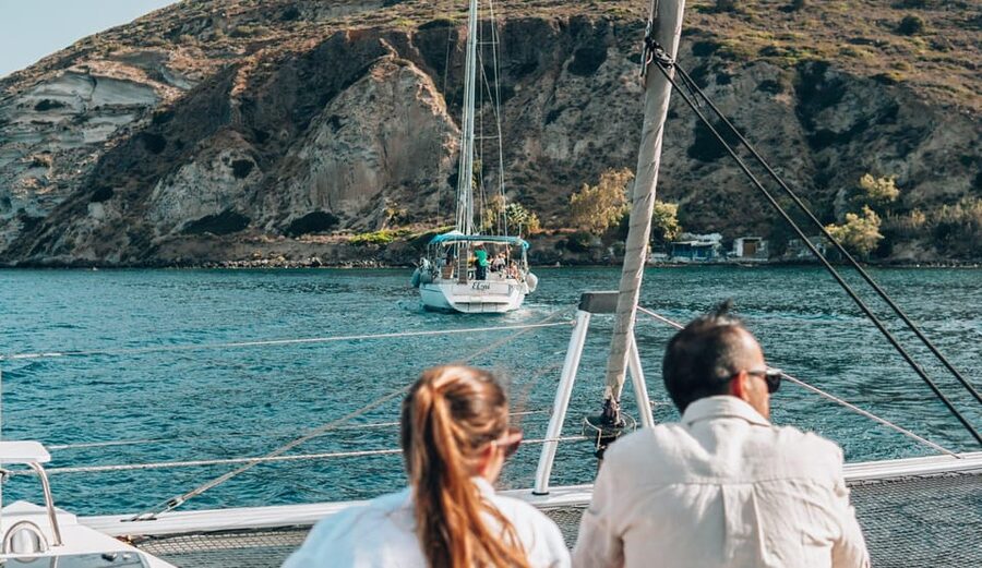 Milos: Kleftiko Morning Catamaran Cruise with Lunch & Drinks - Lunch is part of the value