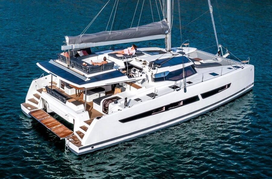 Mykonos: Catamaran Cruise with 3-Course Meal and Transfers - Practical details that improve the day
