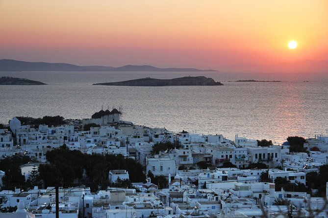 Mykonos Catamaran Sunset Cruise with Meal, Drinks & Transfer - Why this Mykonos sunset cruise works so well