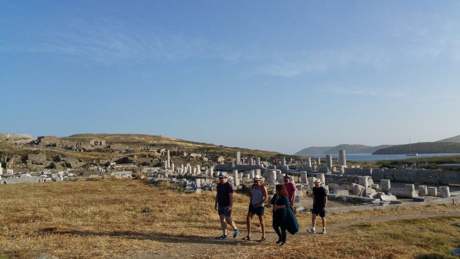 Mykonos: Delos & Rhenia Boat Cruise with Lunch & Transfer - What $176 buys you, and what it does not