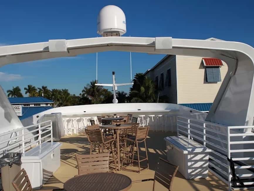 Naples: Sightseeing and Dining Cruises - Naples Bay, where the scenery opens up