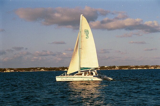 Nassau Sunset Dinner Cruise - Who will enjoy this Nassau evening cruise?
