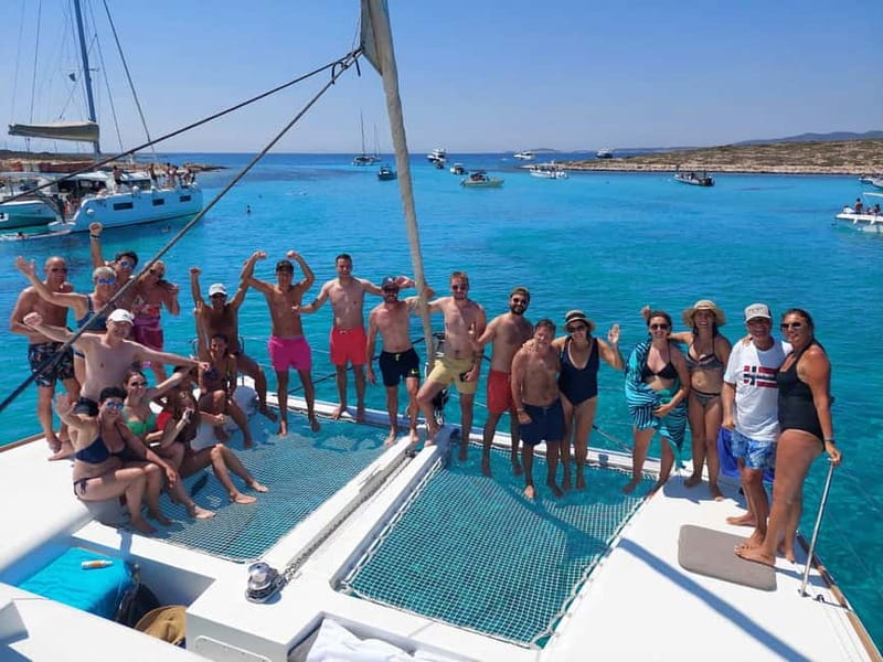 Naxos: Naxos Catamaran Sailing Cruise with Lunch and Drinks - Why the catamaran makes a difference