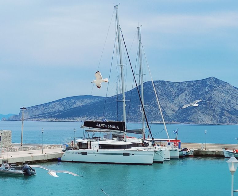 Naxos: Naxos Catamaran Sailing Cruise with Lunch and Drinks - Should you book the Santa Maria cruise?