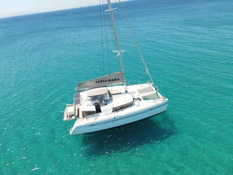 Naxos: Naxos Catamaran Sailing Cruise with Lunch and Drinks - Swim stops along Naxos and Paros