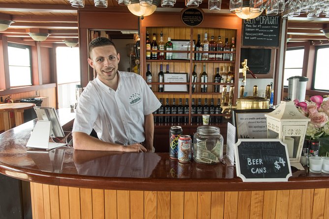 New England Fall Lunch Cruise in Boston Harbor - Who gets the best value from this cruise