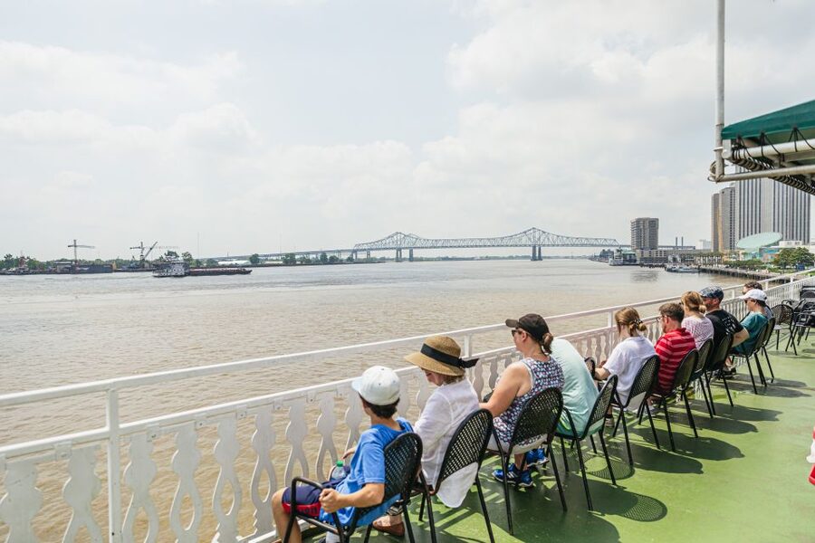 New Orleans: Steamboat Natchez Jazz Cruise with Lunch Option - What the narration adds