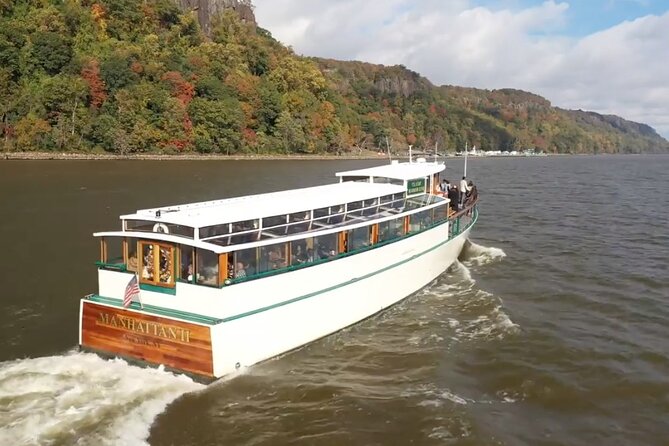 New York Afternoon Fall Foliage Cruise with Lunch - Is $150.52 a fair price?