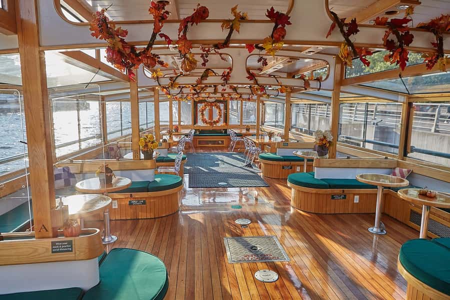 New York City: Afternoon Fall Foliage Lunch Cruise - Is $139 a Fair Price?