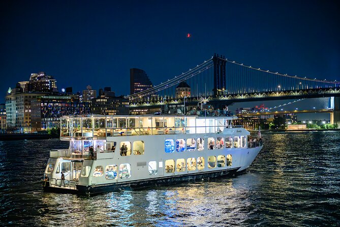 New York City Dinner Cruise on Luxury Yacht with Live Music - Key things to know before booking