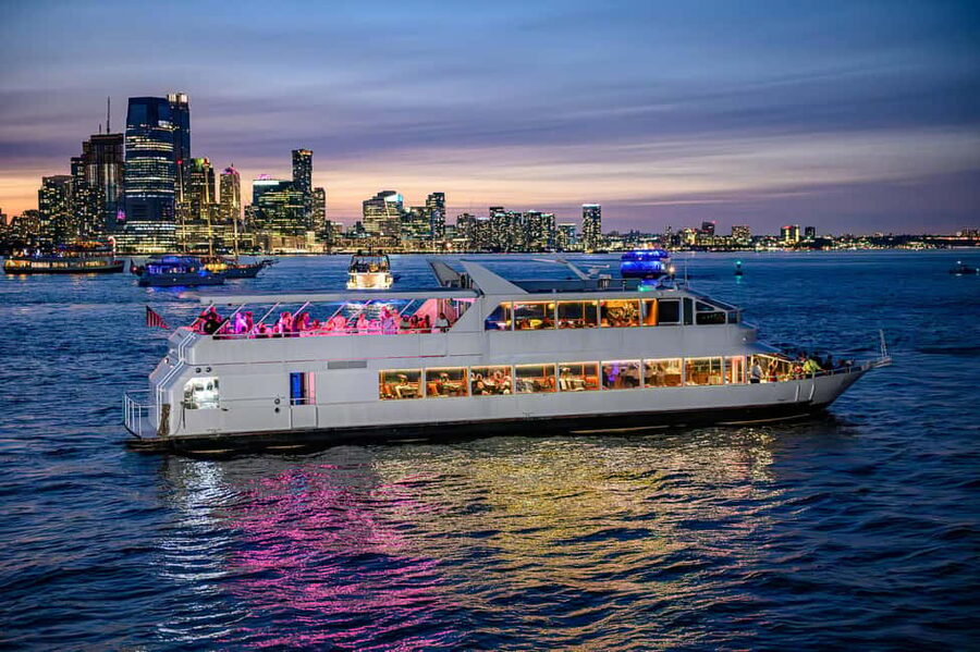 New York City: Gourmet Dinner Cruise with Live Music - What happens after you reach Pier 36