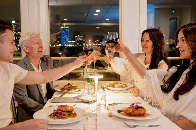 New York City Skyline Dinner Cruise - Weather, comfort, and service concerns