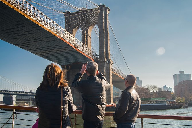 New York Harbor Brunch Cruise - Comfort, weather, and group size