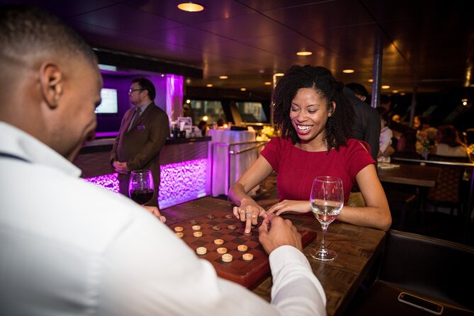 New York Pier 15 New Year's Eve Buffet Dinner Cruise - Seating and the shape of the boat