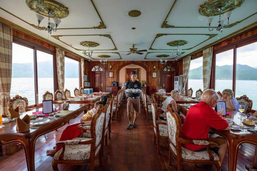 Nha Trang: Day Cruise Or Sunset Dinner Cruise on The Sea - The pedicab night option is a separate kind of evening