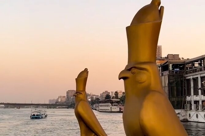 Nile Dinner Cruise in Cairo With Belly Dancing and Transfer - What to expect from the buffet dinner