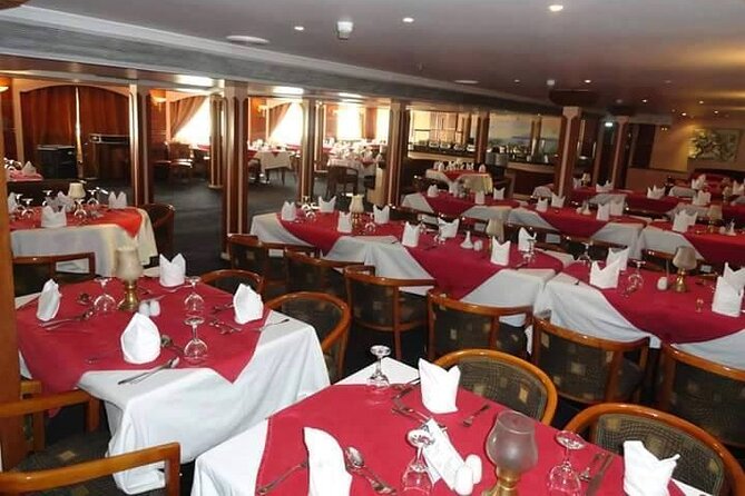 Nile River Dinner Cruise With Open Buffet in Cairo - Who will enjoy this Cairo night out?