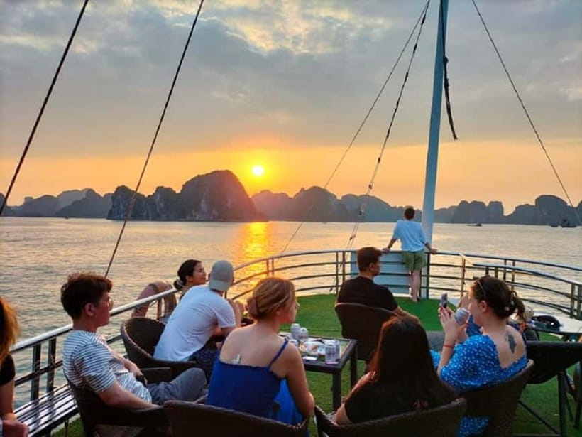 Ninh Binh: Halong Bay Day Cruise With Meal & Drop in Hanoi - Eating lunch while the cliffs pass by