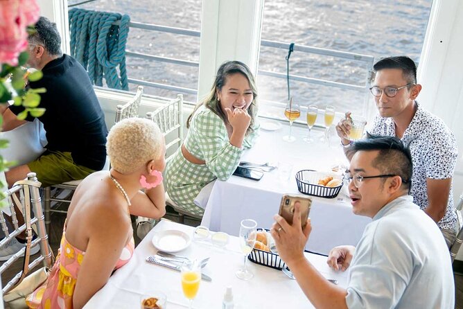 NYC Bottomless Brunch Cruise with Iconic Views - Unlimited Mimosas and a Fully Stocked Bar