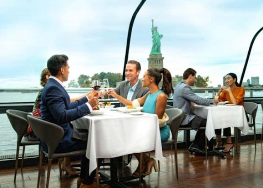 NYC: City Cruises Luxury Brunch, Lunch or Dinner Cruise - What this New York cruise actually feels like