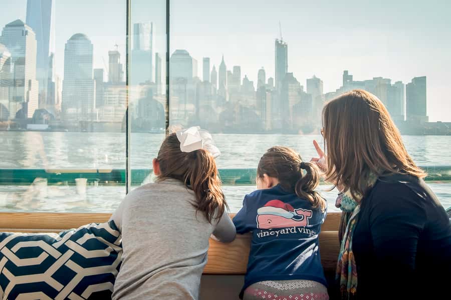 NYC: Manhattan Skyline Brunch Cruise with a Drink - Is $139 per person a fair price?
