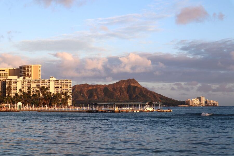 Oahu: Traditional Canoe Sunset Cruise with Dinner - Practical details for a comfortable evening