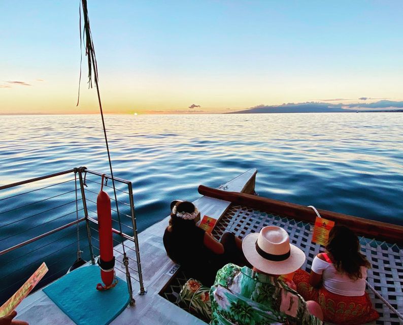 Oahu: Traditional Canoe Sunset Cruise with Dinner - Who will enjoy this canoe cruise most