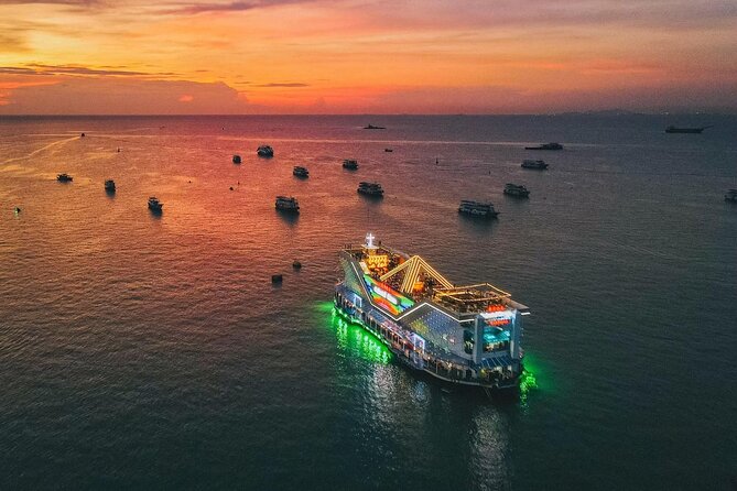 Ocean Sky Pattaya Dinner Cruise with Live Entertainment - Sunset at 5:45 pm or city lights at 7:15 pm
