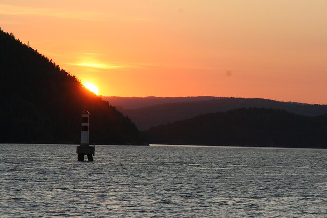 Oslo Fjord Evening Cruise with Shrimp Buffet on a Sailing Ship - How the three hours unfold