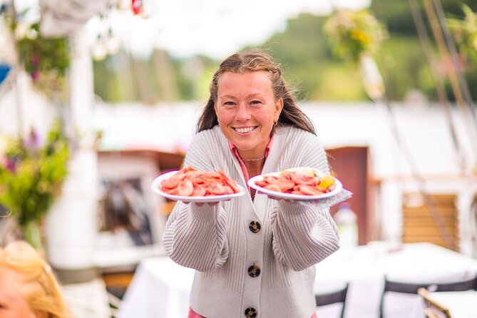 Oslofjord Dinner Cruise on a sailing ship - Is $80.39 a fair price?