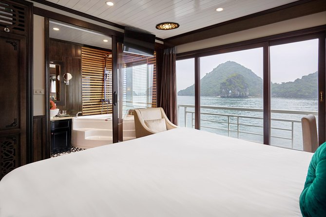 Overnight Luxury 5 Star Alisa Cruise with Meals, Kayak or Bamboo Boat - Getting to Tuan Chau for the midday boarding