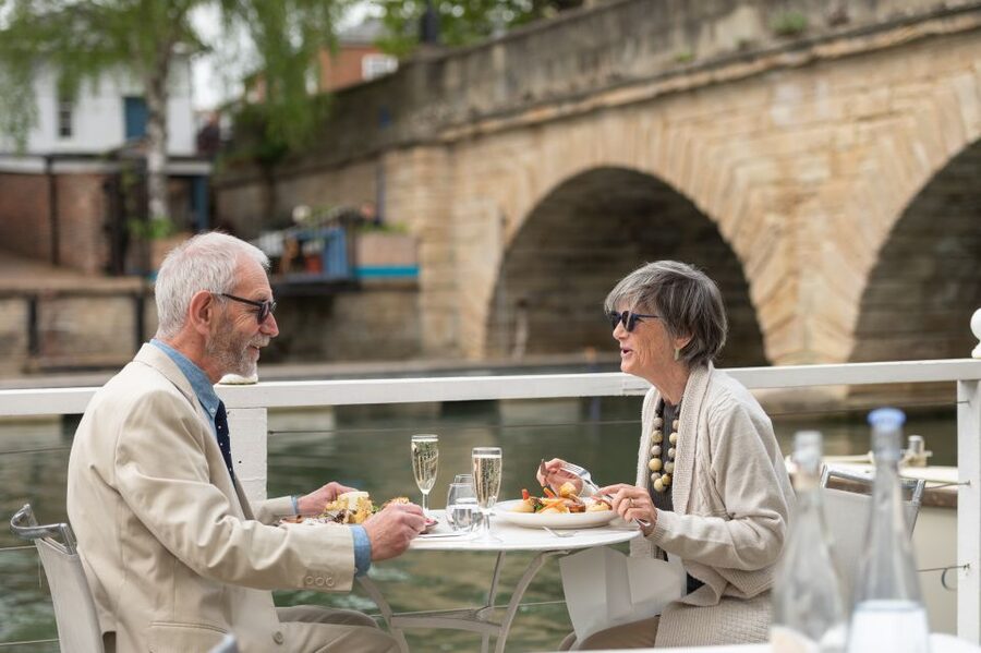 Oxford: River Cruise with 3-Course Meal - Returning to The Folly for three courses