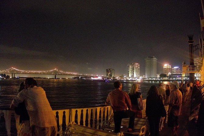Paddlewheeler Creole Queen Jazz Dinner Cruise in New Orleans - What the Promenade Deck Adds