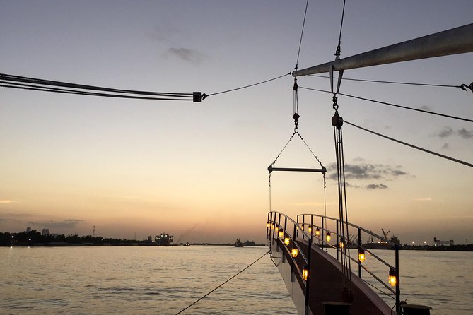 Paddlewheeler Creole Queen Jazz Dinner Cruise in New Orleans - Should You Book This New Orleans River Cruise?