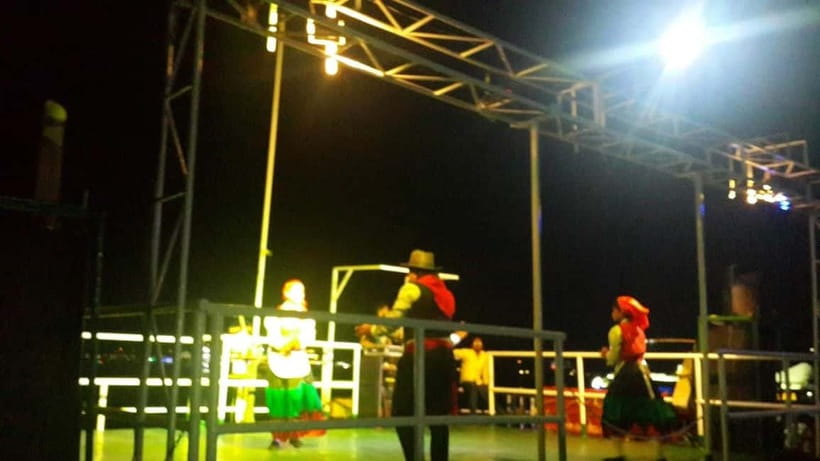 Panaji: Dinner Cruise in Goa with Hotel Transfer and 2 Beers - Pickup, harbor arrival, and the first drink
