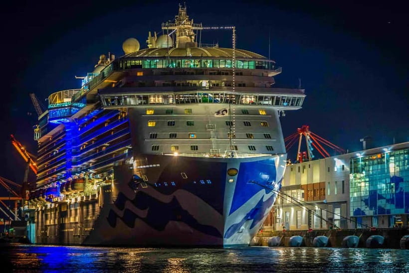Panaji: Mandovi River Cruise with Dinner and Hotel Transfer - Should you book the Mandovi River dinner cruise?